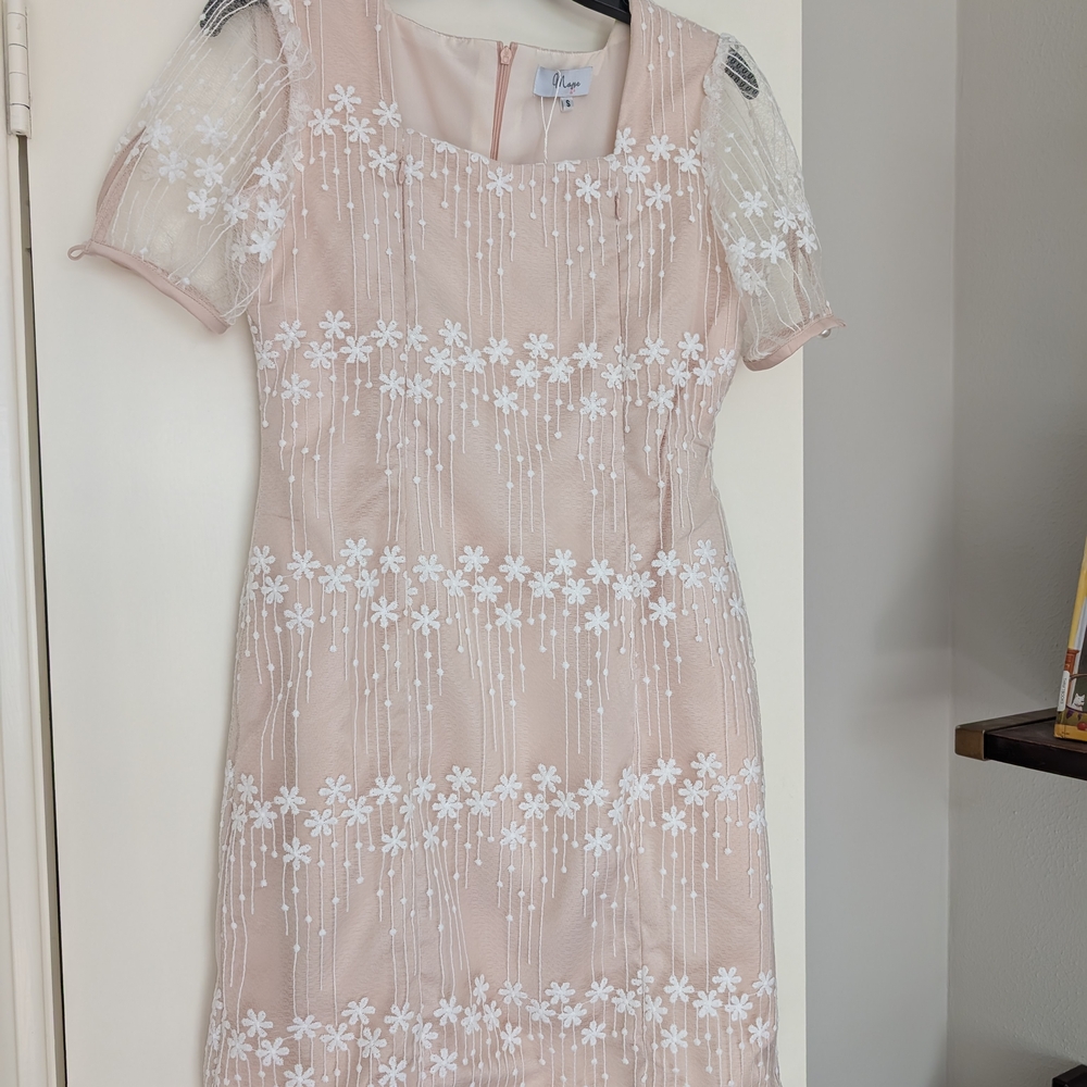 NWT Mome Nursing Dress With Nursing Zippers